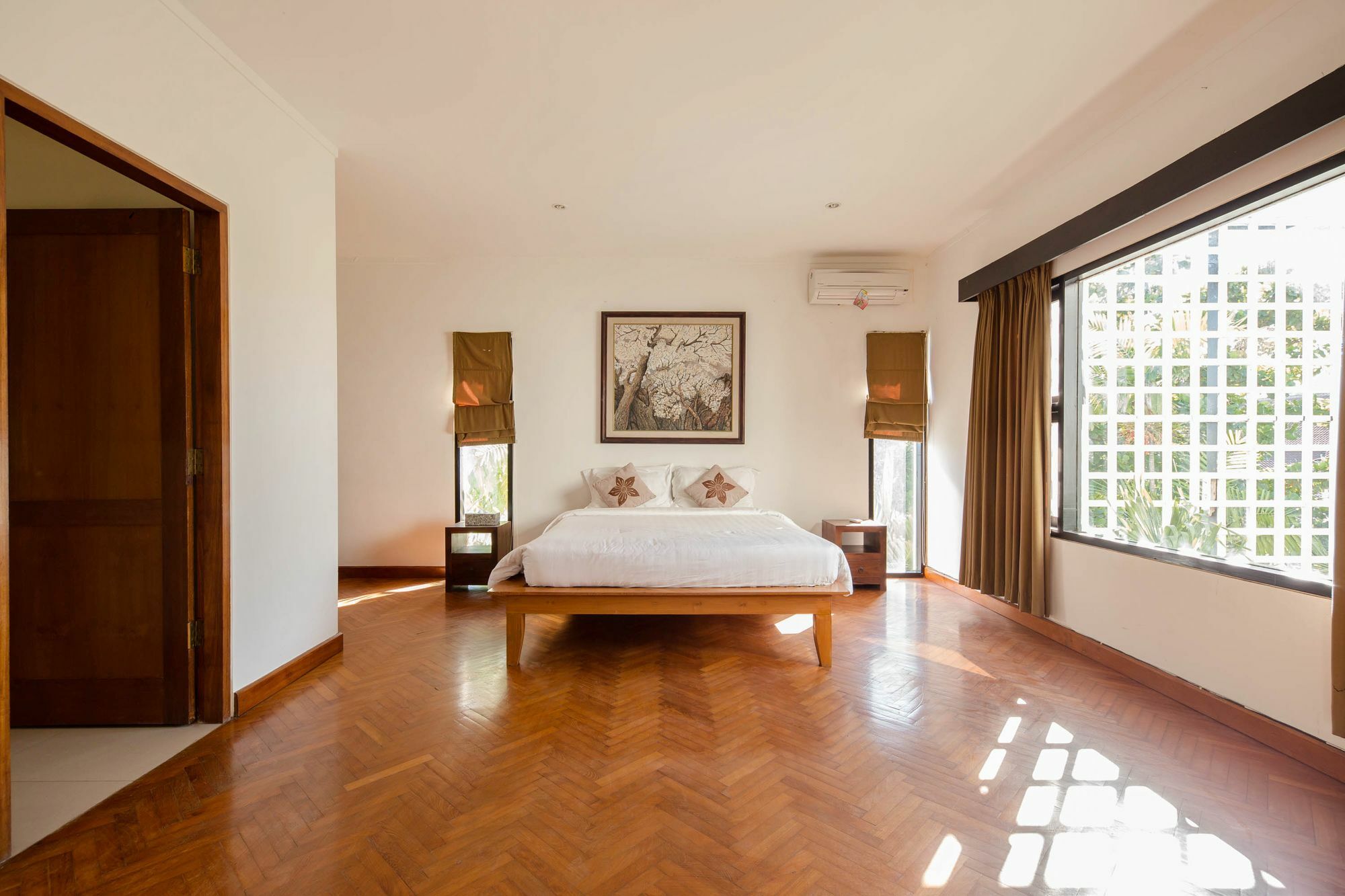 Suarti Resort, Villas & Gallery Ketewel Exterior photo